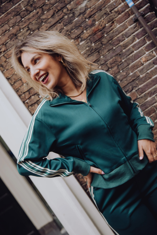 Bella | Ensemble