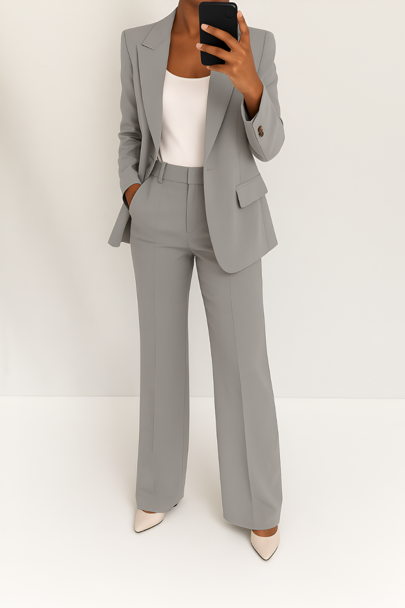 Sara | Costume